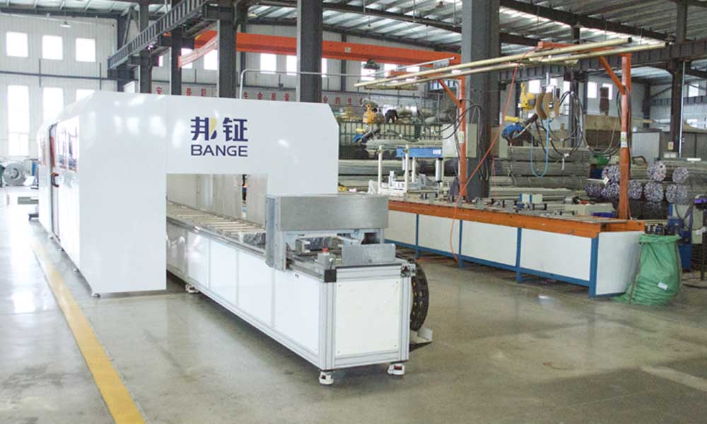  中國(guó)智造轉(zhuǎn)型，國(guó)內(nèi)母線(xiàn)槽行業(yè)分析及預(yù)測(cè)